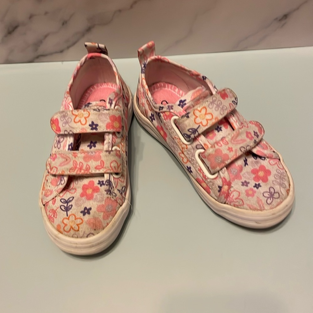 Cynthia Rowley Pink Purple Floral Girls Sneakers Size 8 with adjustable strap